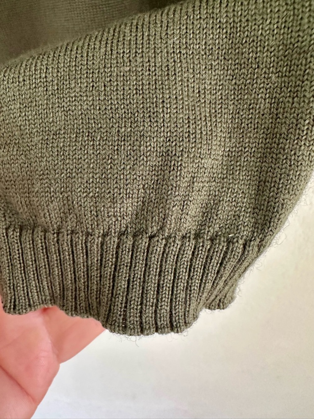 Pendleton 100% Merino Wool Turtleneck Sweater Olive Green Size M - Picture 6 of 8
